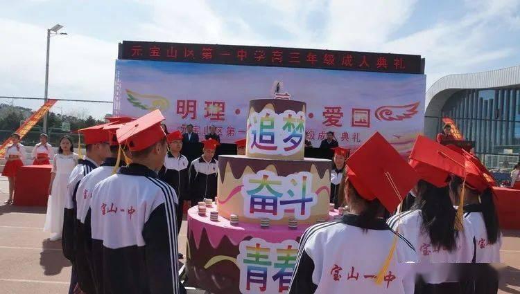 2023年天津口岸汽车出口值同比增长超四成