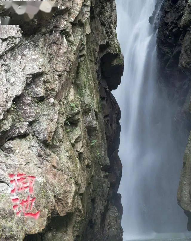 沙漠废墟逃离