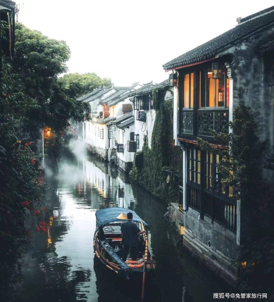 江西乐平：送春联 迎新春