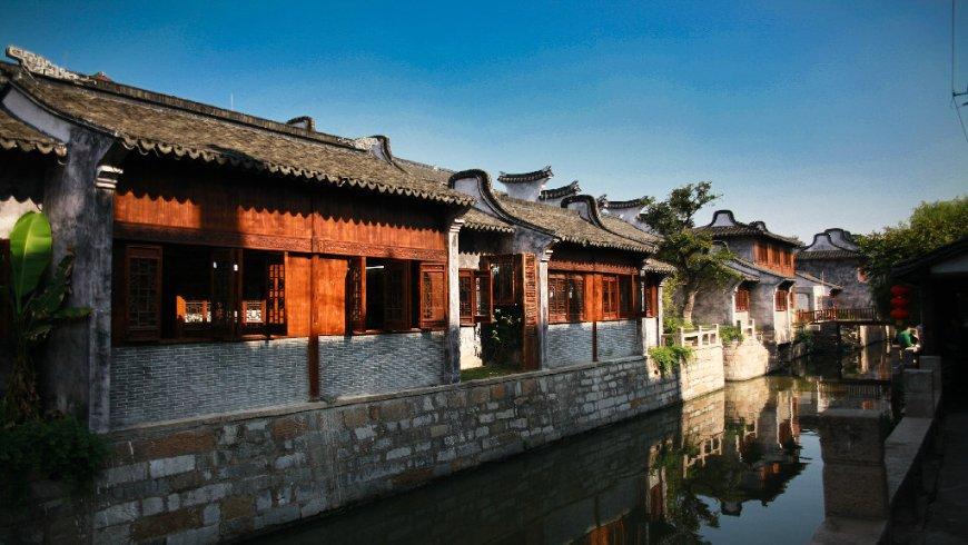 浦东建设10.04%涨停,总市值74.42亿元
