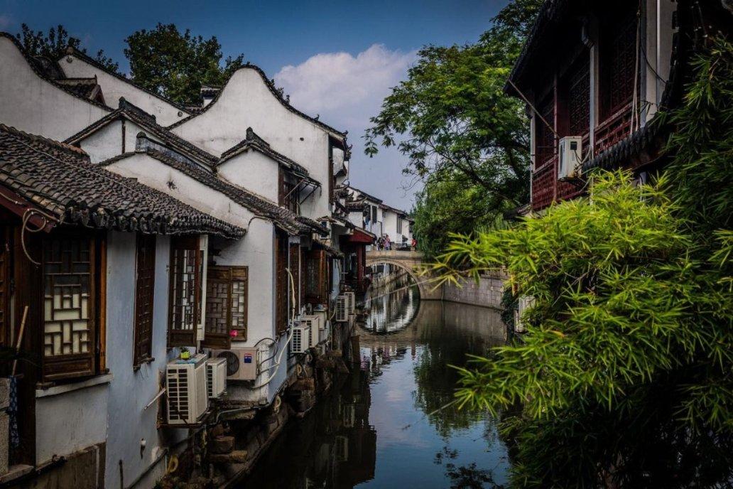 老师选我女儿跳舞，昨天又给孩子取消资格，不让跳了，六一表演，除了没有给老师送礼，我想不出其他理由？游戏画面