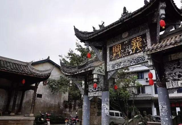 泰坦黎明