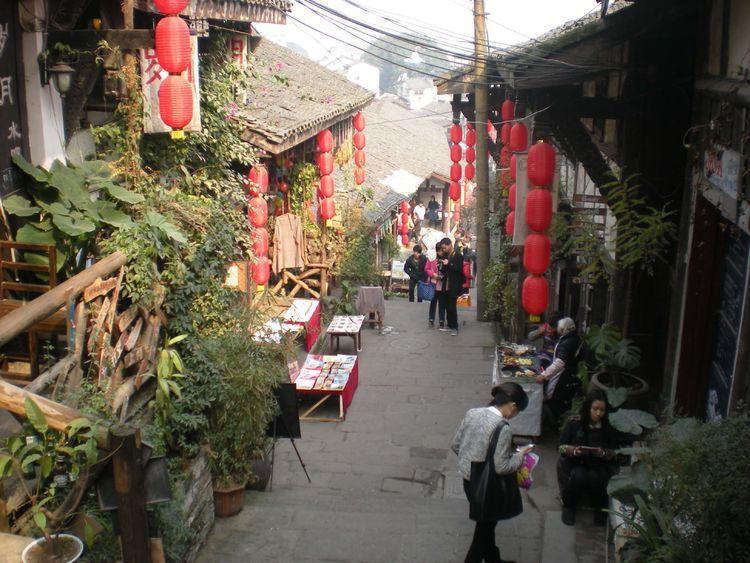 迷失在黑洞里