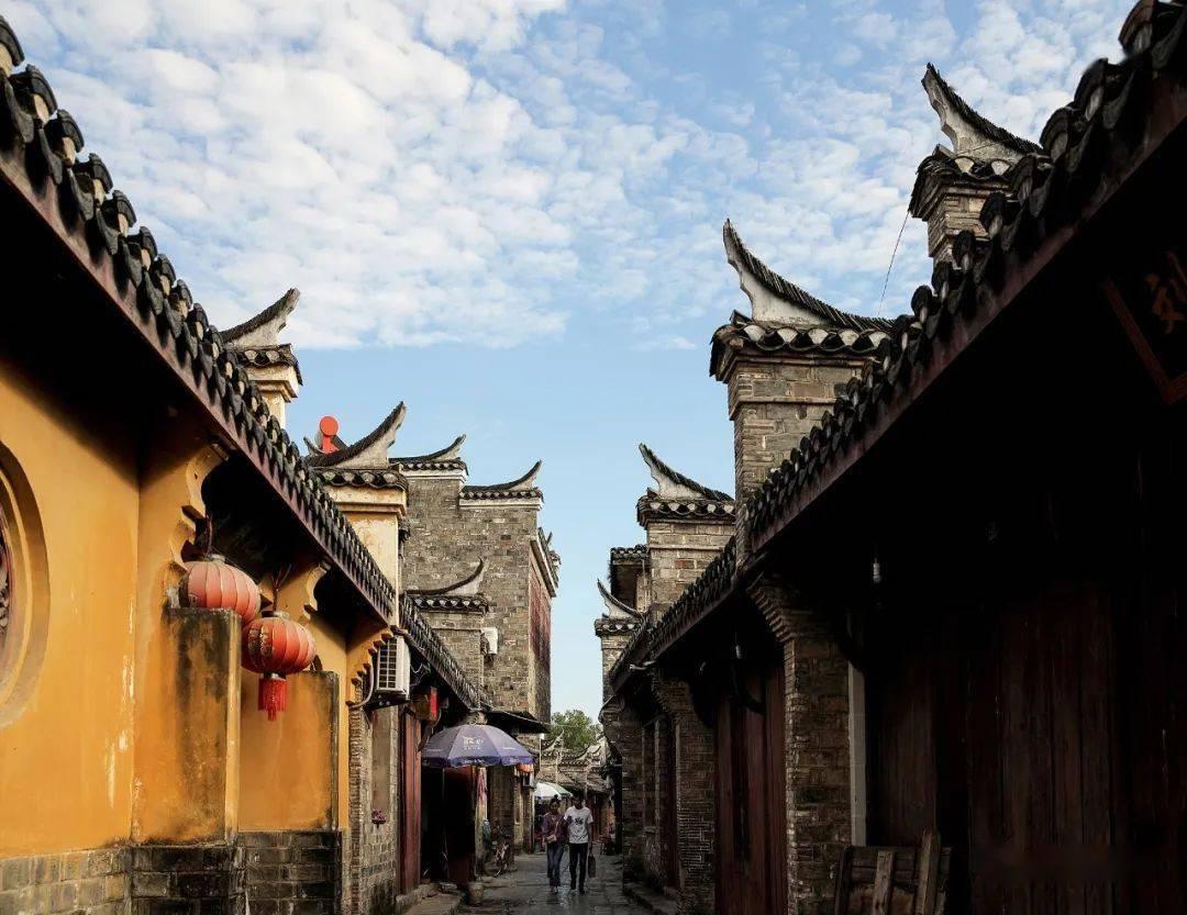僧格林沁：八旗最后的荣光，在“北方长城”的轰然倒塌中奏起挽歌
