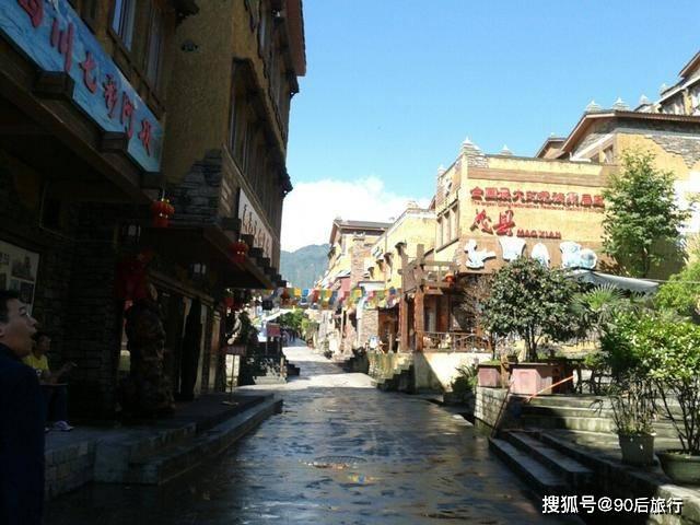 教师技术岗位八级相当于什么级别？