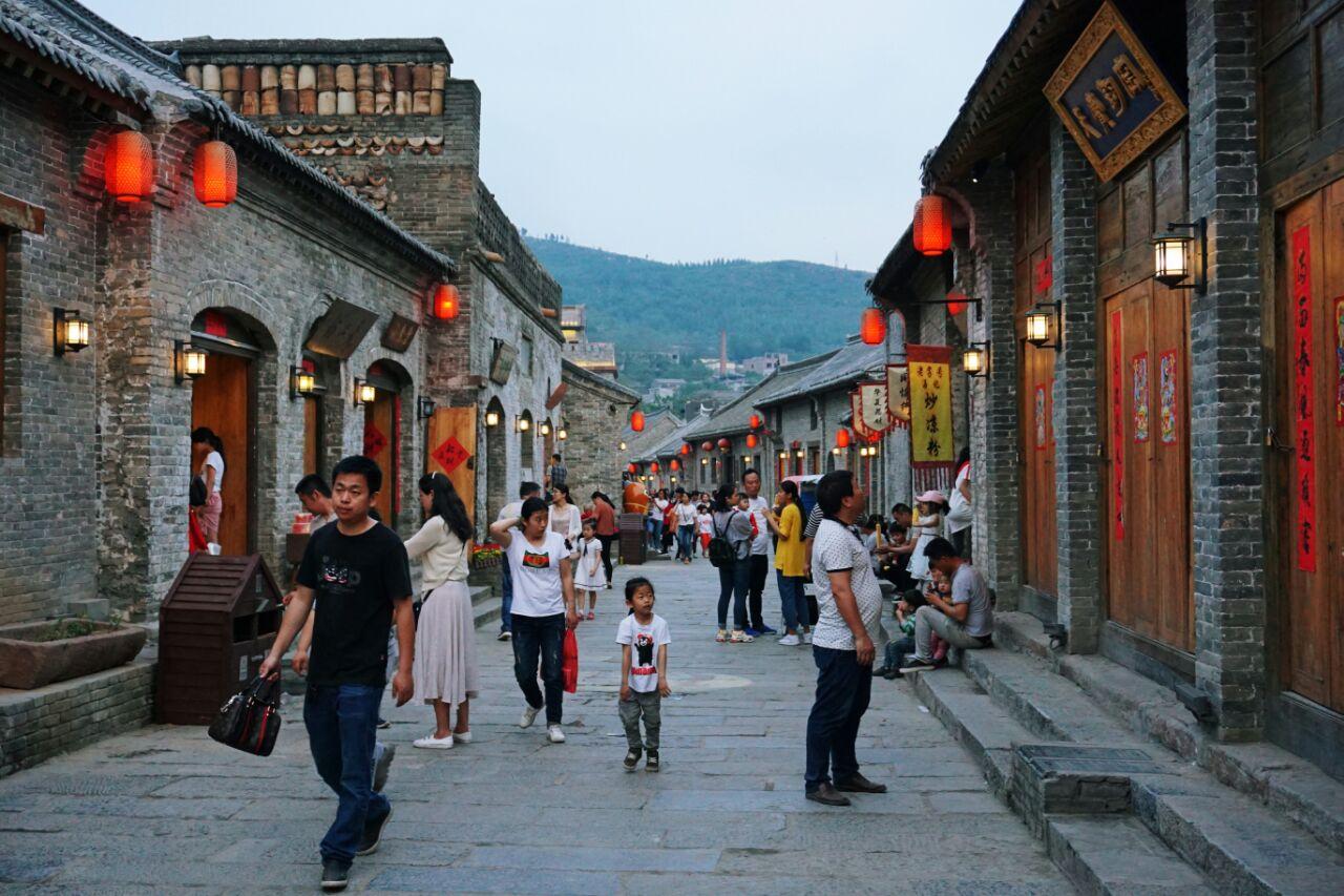 统一科技地铺石常价直销美化绿地,增添魅力的绿色建筑材料