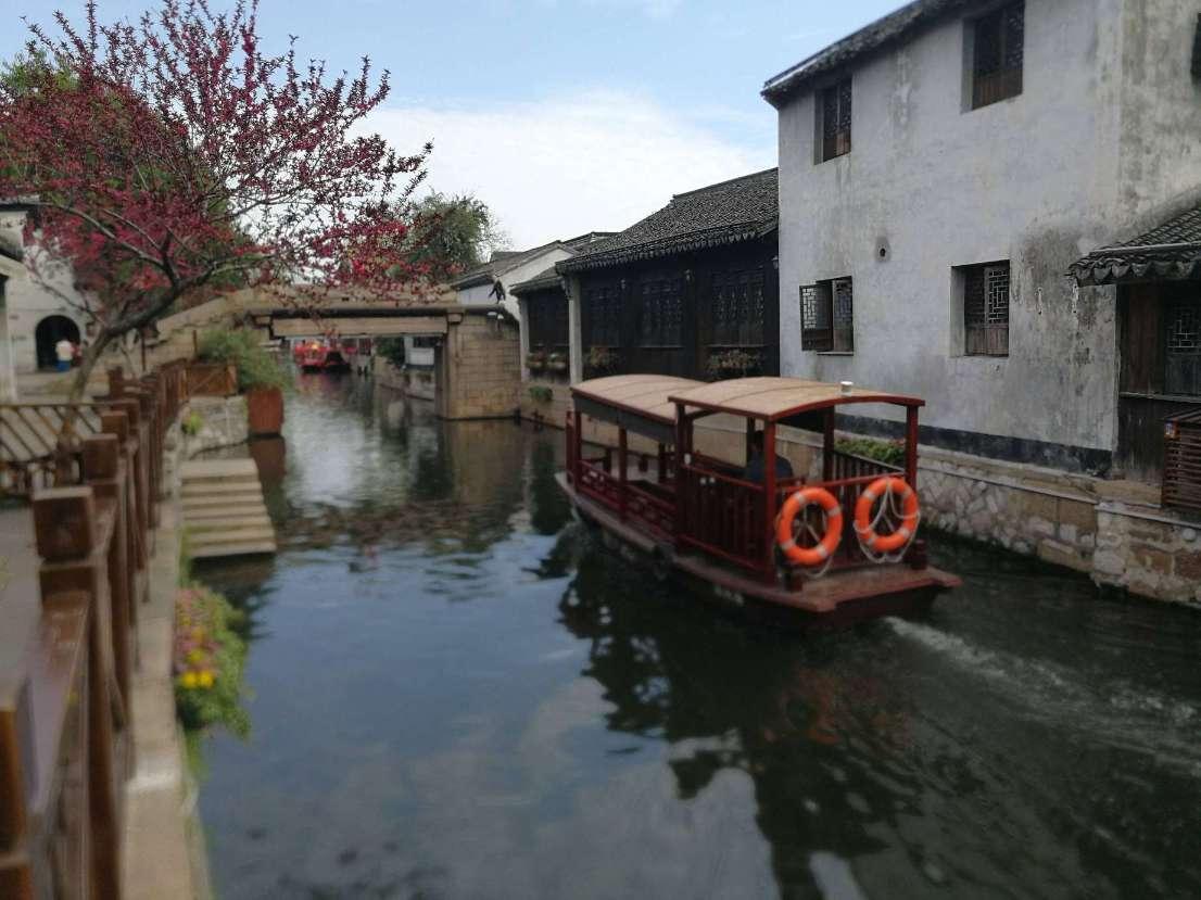 那些不喜欢在职场里溜须拍马的人,适合在什么地方工作呢?为什么?蜗牛问答,解决你的疑惑!