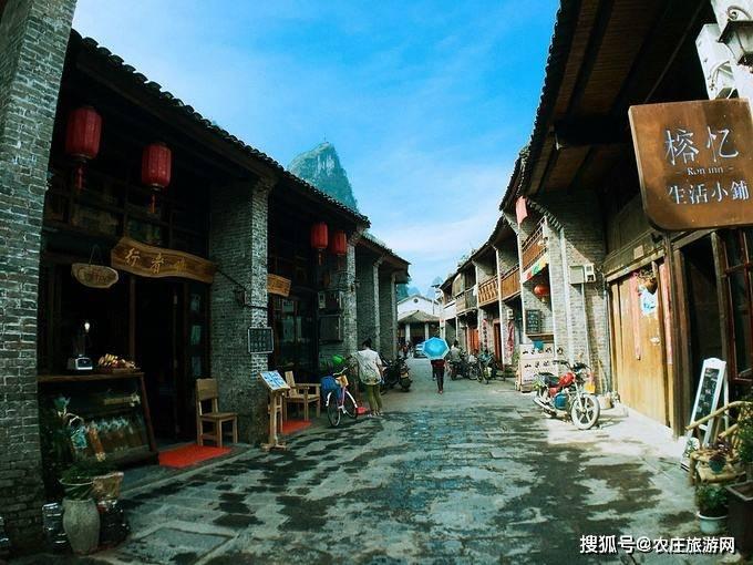 郑州日产锐骐6超长货箱上市发布会—临沧站